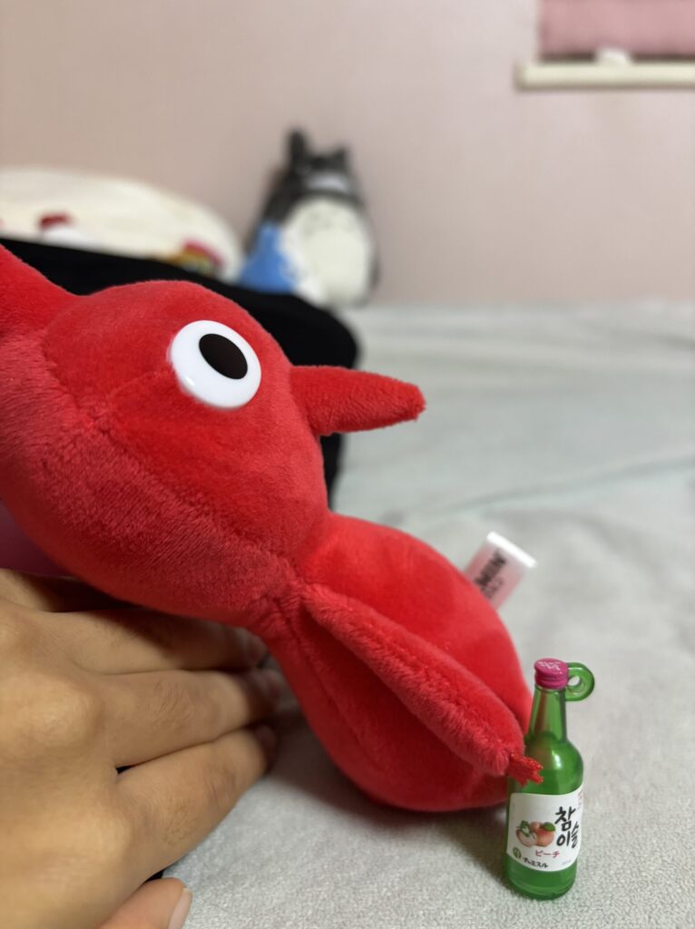 酒瓶を手放さないドラゴン君